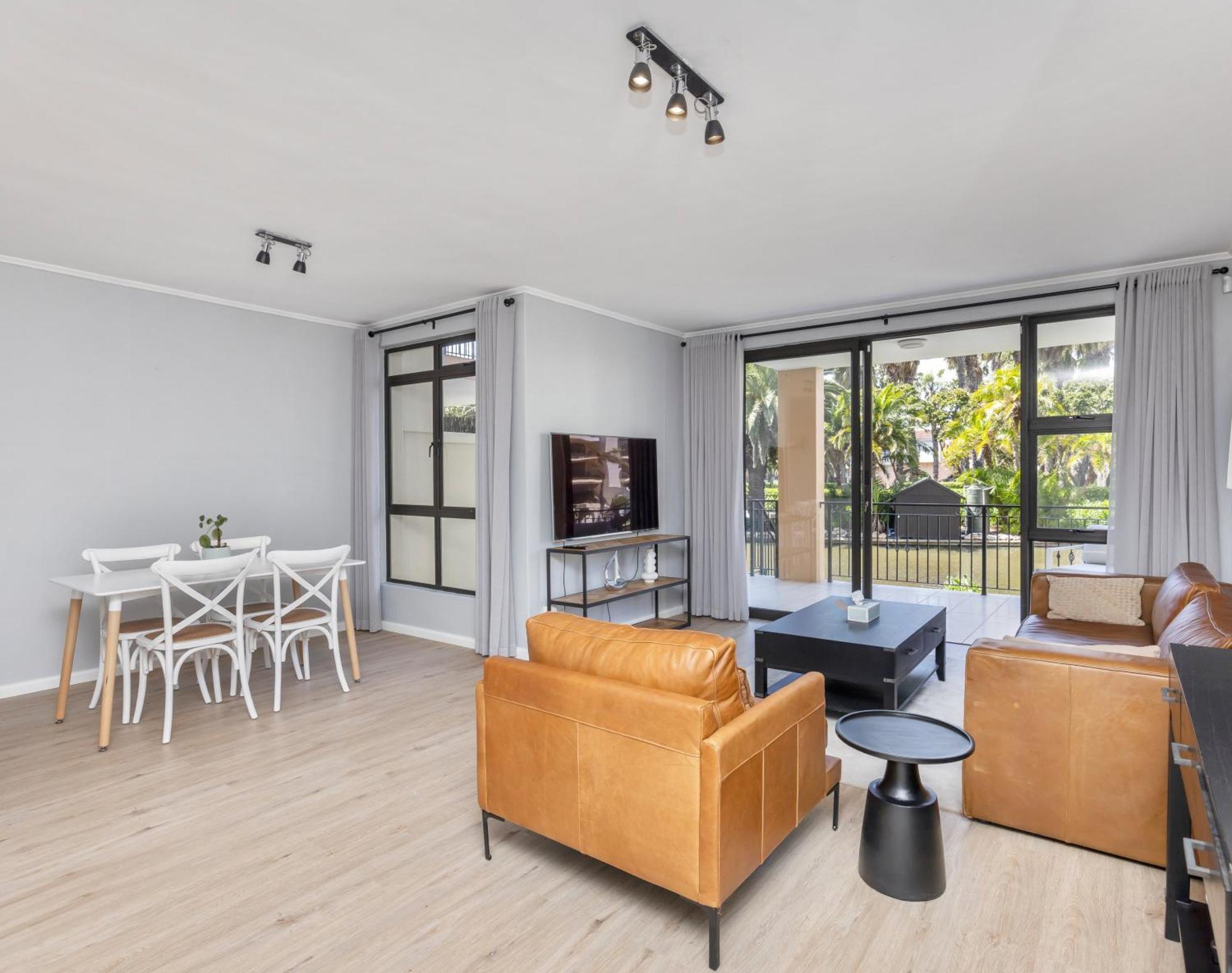 Apartment Capri On Cape Town